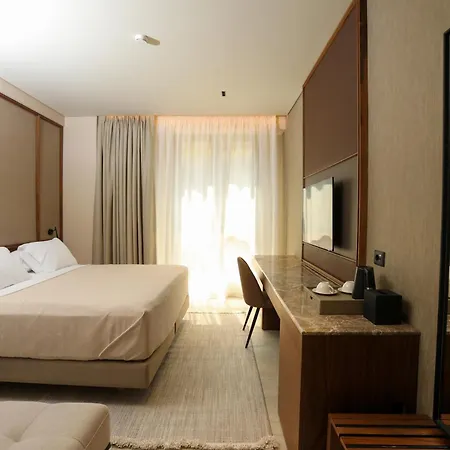 Sol Boutique Hotel Vlorë