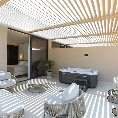 Отель Sol Boutique Влёра