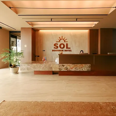 Sol Boutique Hotel Vlorë